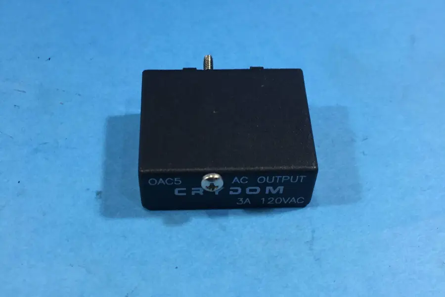 What Is the Difference Between Input Relay and Output Relay?